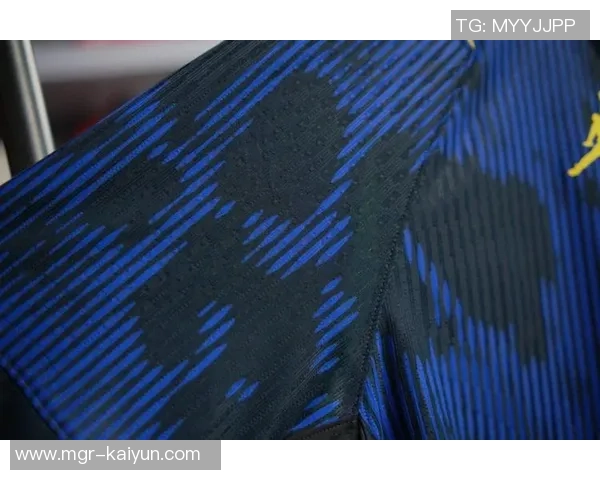 足球球衣26号的传奇故事与背后不为人知的球员心路历程